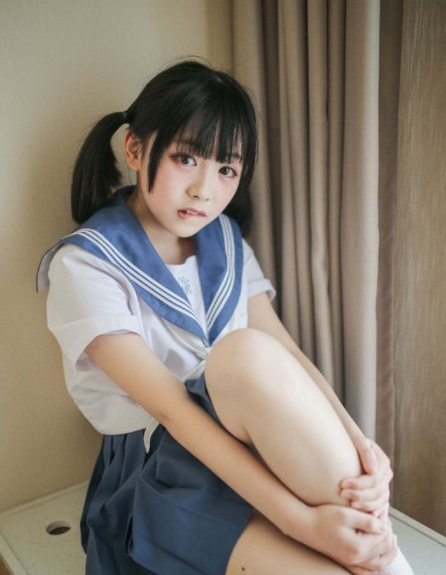 品鉴幼女窝